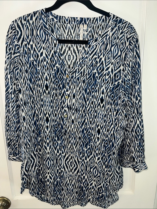 grand & greene Tops - Boho Geometric Ikat Print Tunic Blouse Sz S